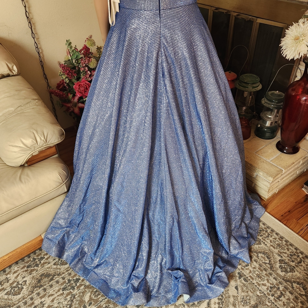 NWT Camille La Vie Sparkly Blue Gown - Size 6 - Picture 4 of 12